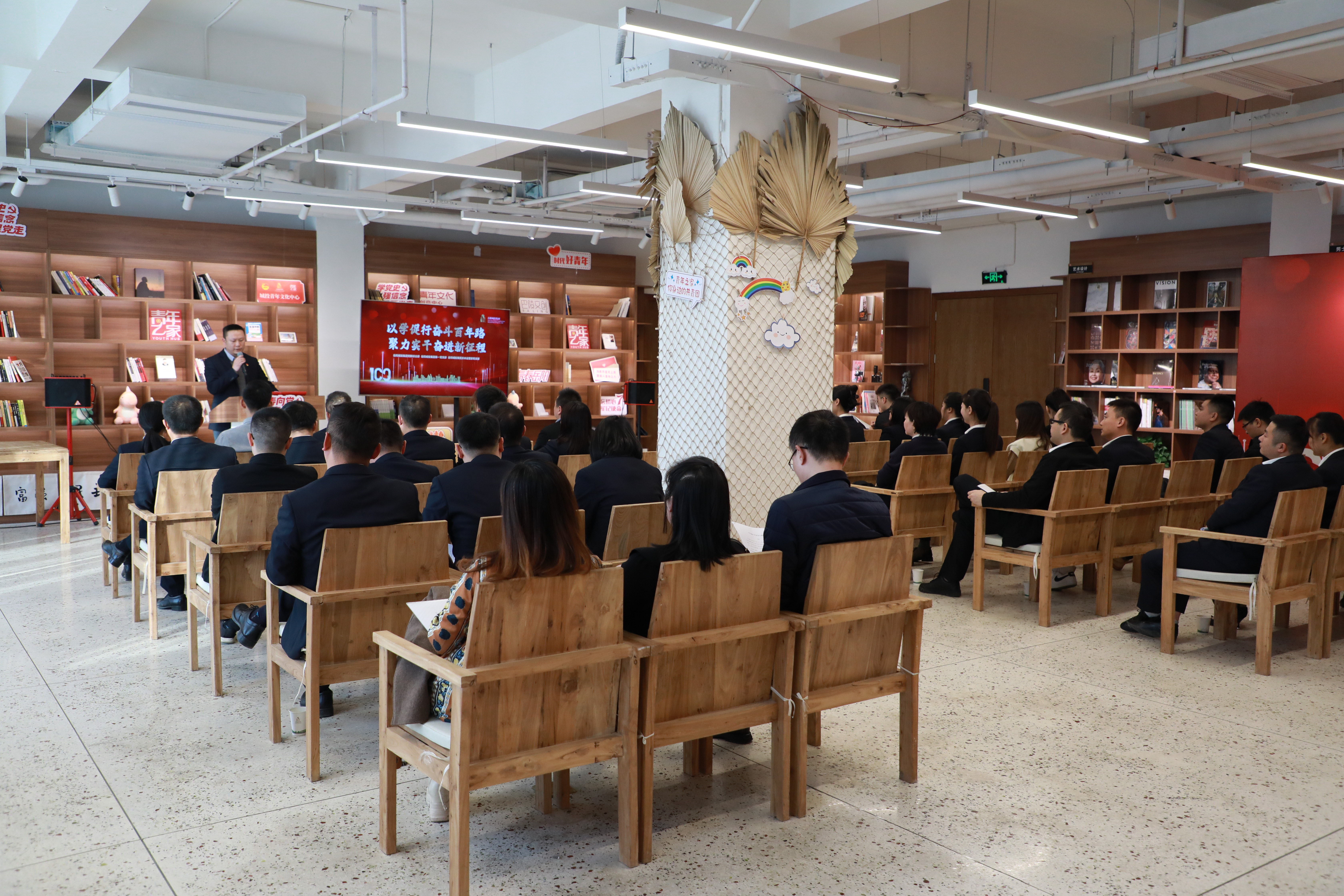 微信图片_20211122150935.jpg 微信图片_20211122150935.jpg